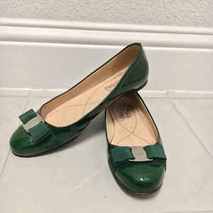 Salvatore Ferragamo Flats 8.5 Green Patent Leather